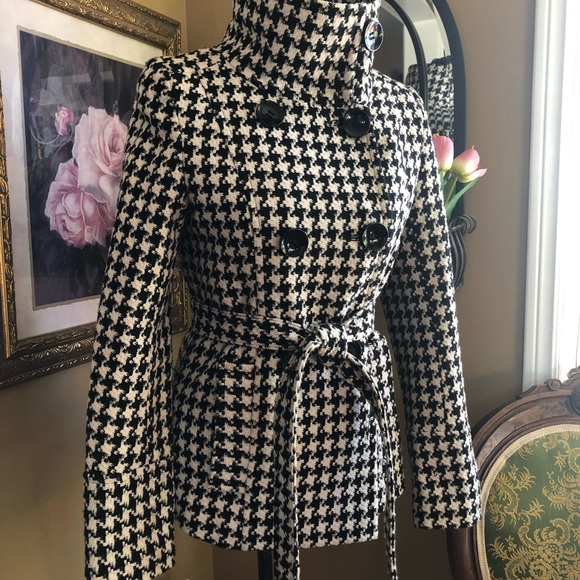 Kenneth Blake | S - Picture 3 of 4